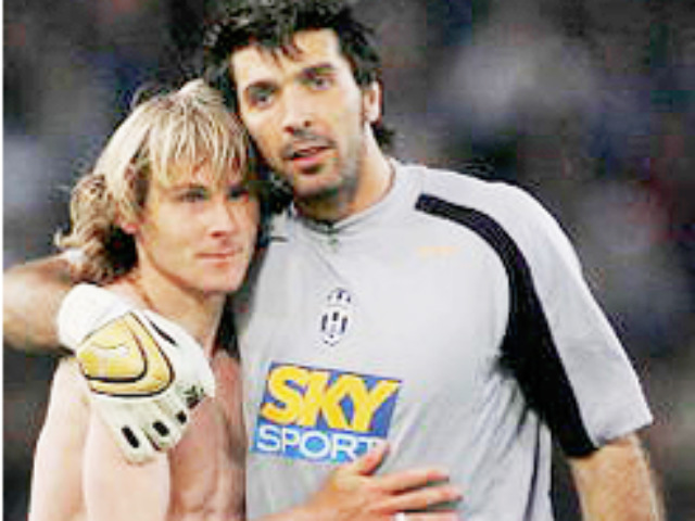 Cup C1 - Champions League - Ro "béo", Ibra và những siêu sao "vô duyên" với Cúp C1