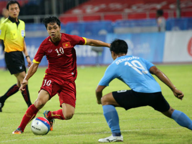 Bóng đá - Công Phượng ngày càng tinh quái