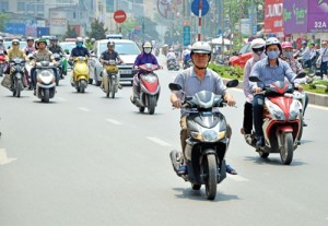 Tin tức trong ngày - Khi nào xe máy phải đo khí thải mới được lưu hành?