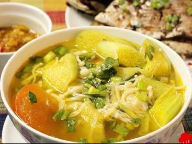 Ẩm thực - Canh chua nấm kim châm ngọt giòn, thanh mát