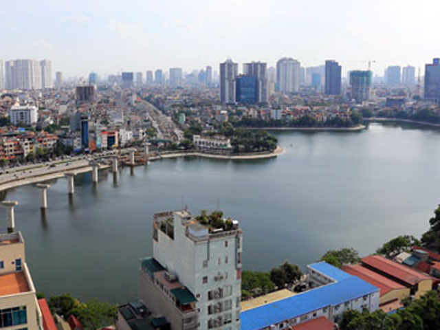 Tin tức trong ngày - Cận cảnh khu “đất vàng”, nơi nuôi cá chiếm chỗ công viên