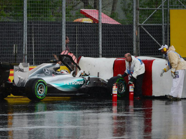 Đua xe thể thao - F1 - F1 - Tiếp nhiên liệu: Bài toán không đơn giản (P1)