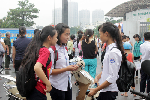 Giáo dục - du học - Thi vào lớp 10 tại Hà Nội: Nhiều thí sinh tự tin đạt điểm cao môn Tiếng Anh