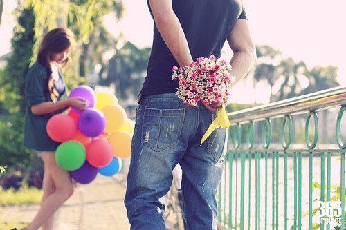 Thơ tình: Mãi yêu