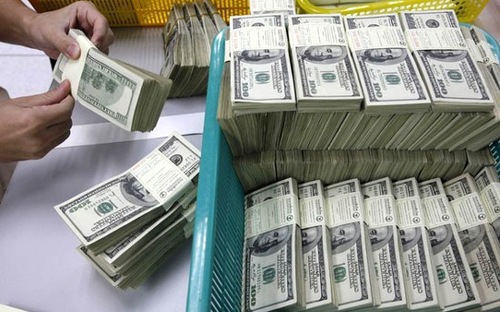 Tài chính - Bất động sản - "Tỷ lệ nợ công tăng cao hơn tốc độ tăng GDP"