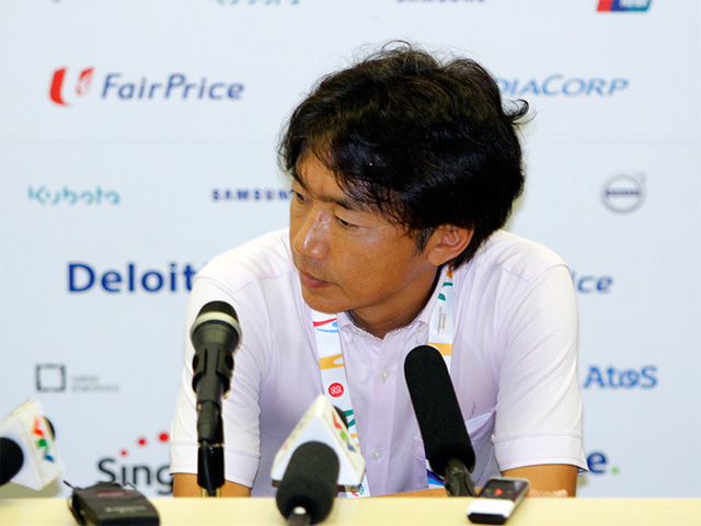 Bóng đá - U23 VN thua đau &amp; nỗi buồn "tê tái" của Miura