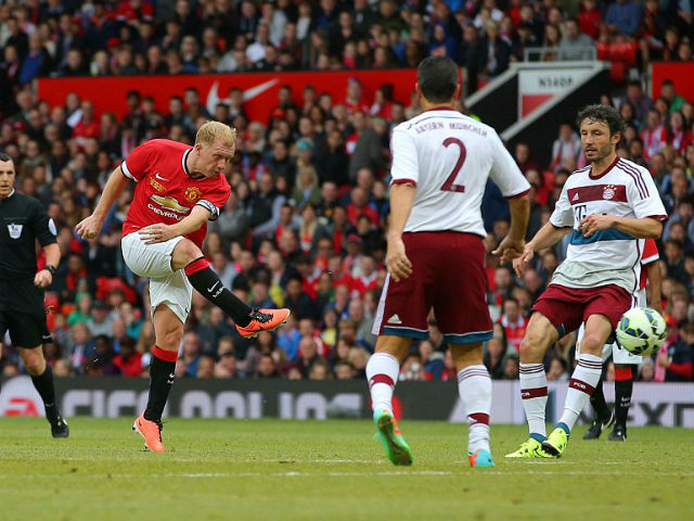Bóng đá - Huyền thoại MU & Bayern tạo “mưa bàn thắng” ở Old Trafford