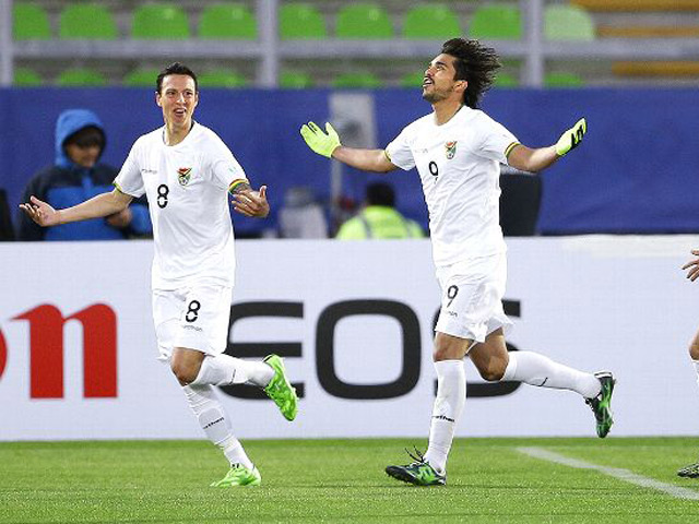 Các giải bóng đá khác - Bolivia - Ecuador: Nỗ lực muộn màng