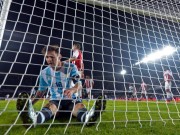 Bóng đá - Argentina - Uruguay: Sự tức giận của các vị thần