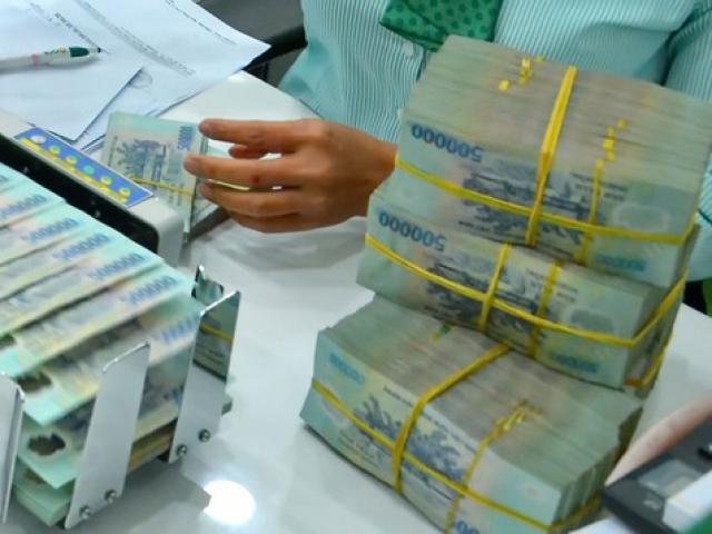 Kinh doanh - Hàng loạt NH bất ngờ tăng lãi suất tiền gửi