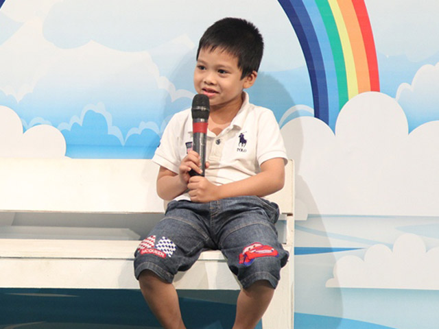 Tin tức giải trí - Cậu bé 5 tuổi gây ấn tượng với Thanh Thảo Hugo và Kinh Quốc