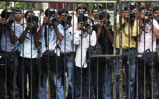 Nhà báo Ấn Độ bị bắt cóc, thiêu sống dã man