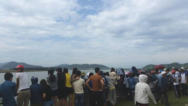 Tin tức trong ngày - Phát hiện thi thể 2 nữ sinh mất tích trên sông Lam