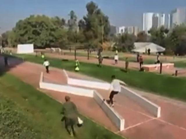 Cười 24h - Giờ em đã rằng tin “lăng ba vi bộ” là có thật