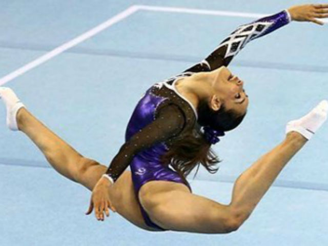 Thể thao - Vua bang Selangor bảo vệ VĐV "phô bày vùng nhạy cảm" ở SEA Games 28