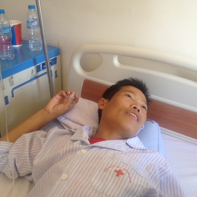 Tin tức trong ngày - Người bệnh đang khổ sở vì Viện Huyết học cạn kiệt máu