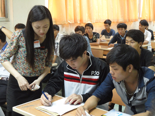 Tin tức trong ngày - Hơn 1 triệu thí sinh dự kỳ thi THPT Quốc gia 2015