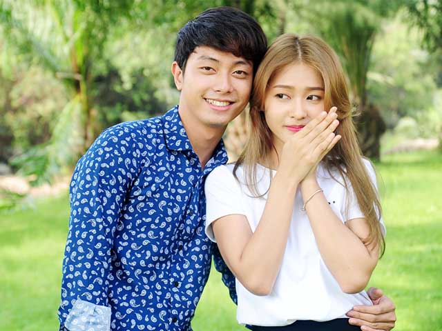 Phim - Khả Ngân đóng cảnh hành động với "hot boy bán bánh giò"