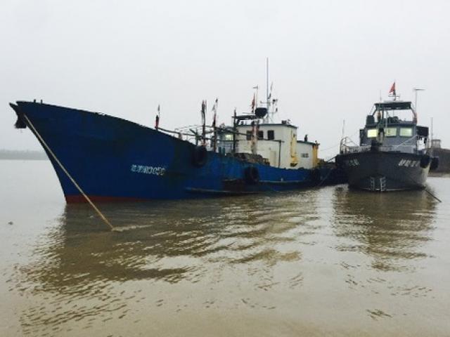 Tin tức trong ngày - Bắt tàu Trung Quốc xâm phạm chủ quyền biển Việt Nam