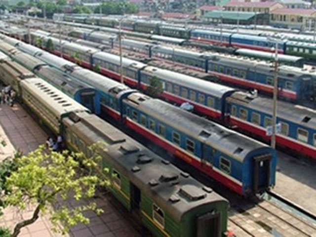 Tin tức trong ngày - Mua tàu cũ của TQ: Sẽ họp kỷ luật lãnh đạo Đường sắt