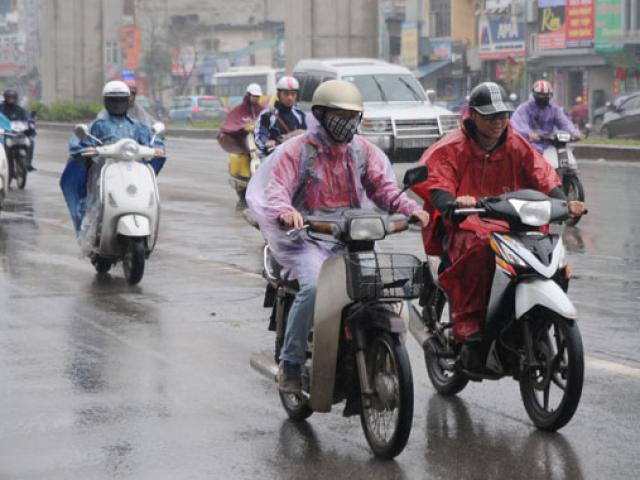 Tin tức trong ngày - Miền Bắc có mưa, trời giảm nồm