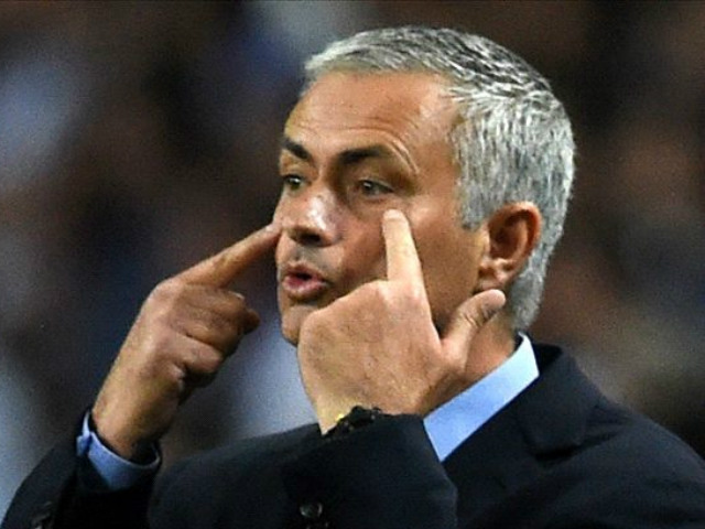 Bóng đá - HLV Hữu Thắng sắp đối đầu Jose Mourinho?