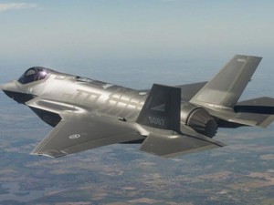 Thế giới - Máy bay chiến đấu F-35 ném thử siêu bom 4,5 tạ