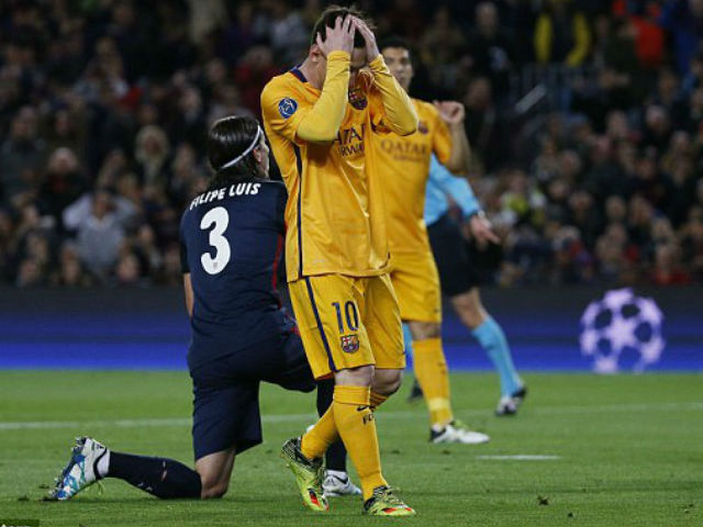 Bóng đá - Ngỡ ngàng với hiệp 1 "siêu lười nhác" của Messi