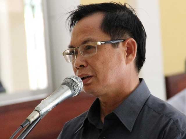 Pháp luật - Cựu Phó chủ tịch mặt trận lừa đảo lĩnh án