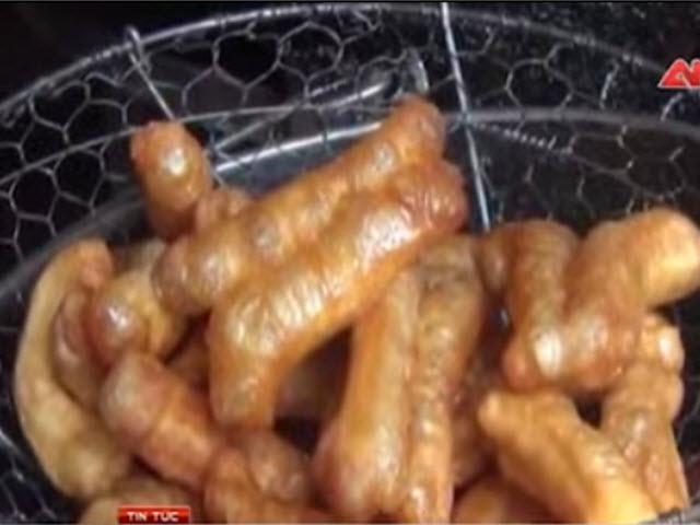 Video An ninh - Kinh hoàng quẩy “ngậm” hóa chất sắp chui vào bụng dân