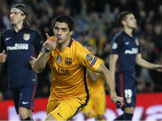 Bóng đá - Suarez bị "chửi" có vấn đề thần kinh