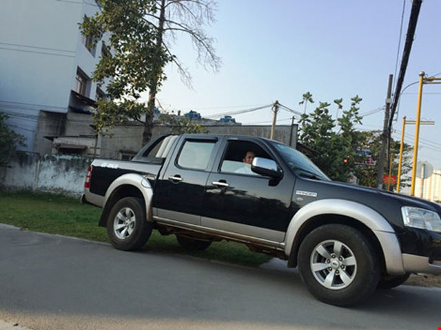 Pháp luật - Trộm xịt hơi cay chống trả tài xế quyết liệt