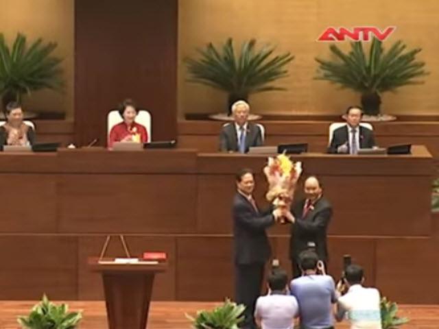Video An ninh - Clip: Toàn cảnh lễ nhậm chức của Tân Thủ tướng Việt Nam