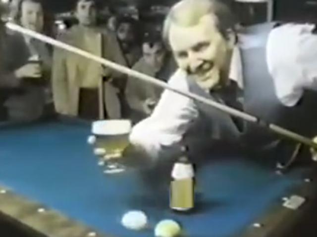 Thể thao - Bi-a: "Thánh say" chơi còn hay hơn khối gã tỉnh