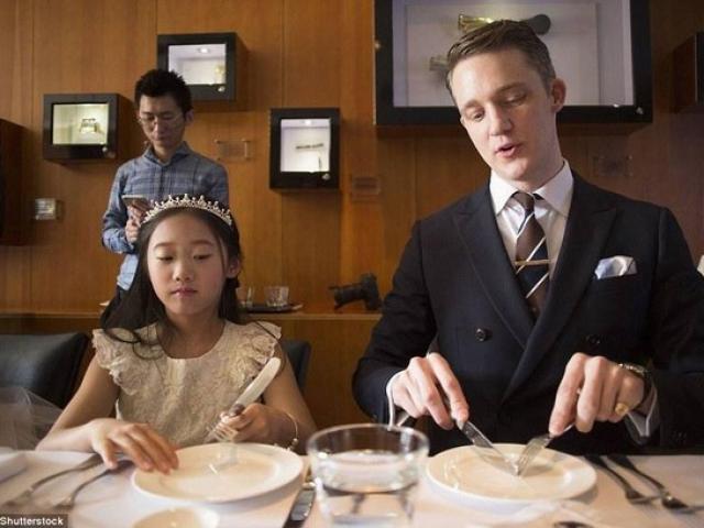 Thế giới - TQ: Cho con học phong cách quý tộc 1 ngày tốn 13 triệu