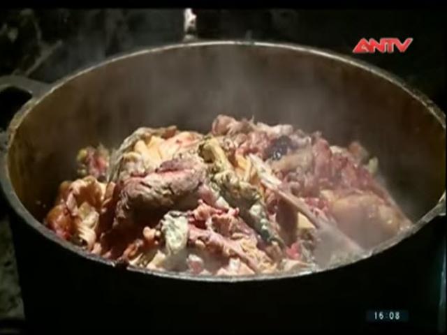 Video An ninh - Rùng mình trước "công nghệ" tái chế mỡ động vật thối