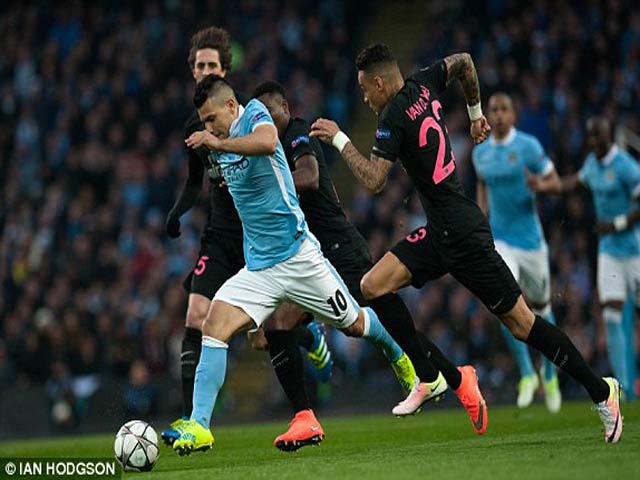 Bóng đá - Aguero bỏ lỡ cơ hội ngon ăn trên chấm 11m