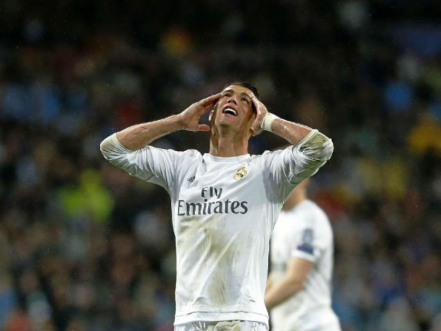 Bóng đá - Tranh cãi: Real ăn mừng hụt vì bóng trên vạch vôi