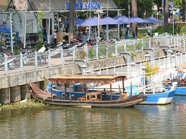 Du lịch - Du lịch Nhiêu Lộc-Thị Nghè gặp khó do kênh tái ô nhiễm