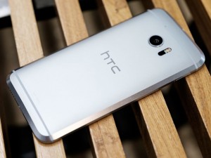 Dế sắp ra lò - Trên tay chiếc HTC 10 thiết kế cực nam tính