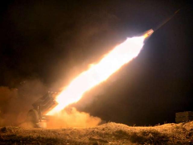 Thế giới - HQ: Triều Tiên kéo tên lửa tầm trung sát biển, sắp bắn