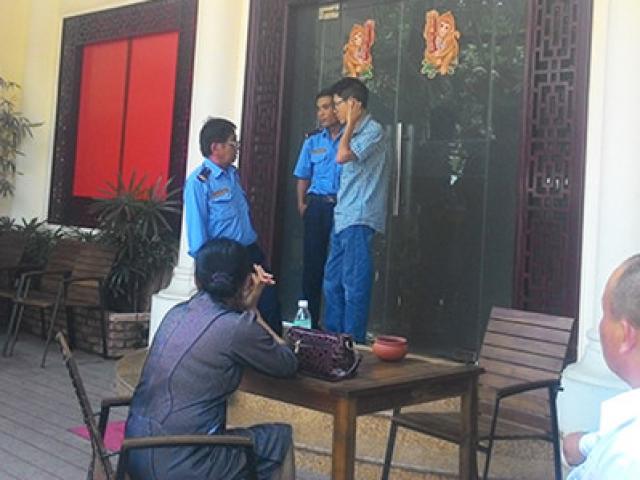 Tin tức trong ngày - Nhà hàng tiếp khách Trung Quốc, từ chối khách Việt?