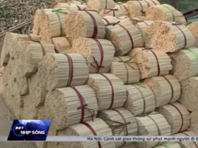 Video An ninh - Rúng động đũa tre ngâm, tẩm hóa chất mua từ… Văn Điển