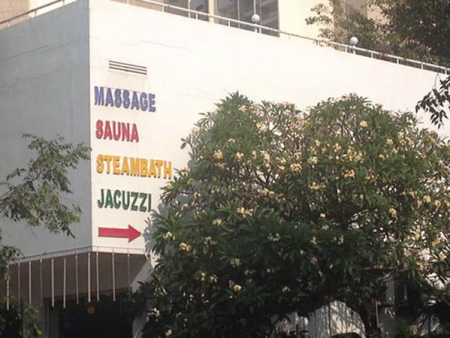 Pháp luật - Phá động mại dâm cao cấp "tầng tầng lớp lớp" cảnh giới