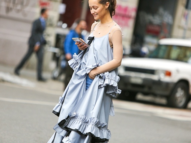 Thời trang công sở - Chiêu giúp quần áo bạn mặc trông đắt tiền hơn