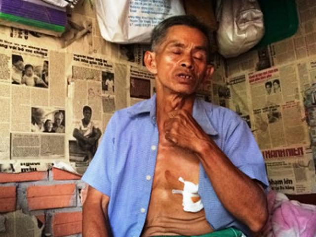 Pháp luật - Gia cảnh khó khăn của người xe ôm bị cướp đâm trọng thương