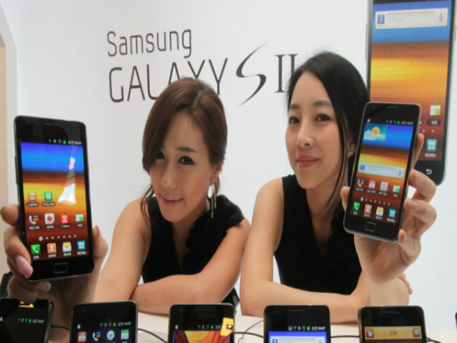 Thời trang Hi-tech - Top 5 dế "làm mưa làm gió" nửa thập niên qua