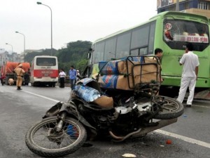 Tin tức trong ngày - 3 ngày nghỉ Giỗ Tổ, 63 người chết do tai nạn giao thông