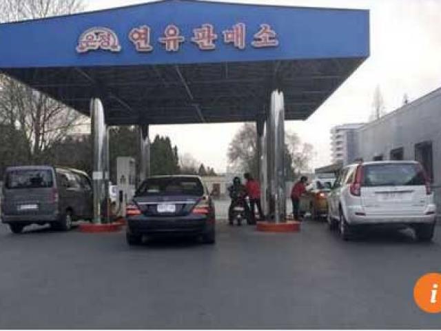 Thị trường - Tiêu dùng - Những chuyện có một không hai khi mua xăng ở Triều Tiên