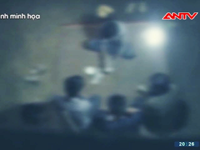 Video An ninh - Án mạng trên chiếu bạc sau bữa cỗ cúng ma (P.1)